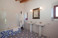 En suite bathroom